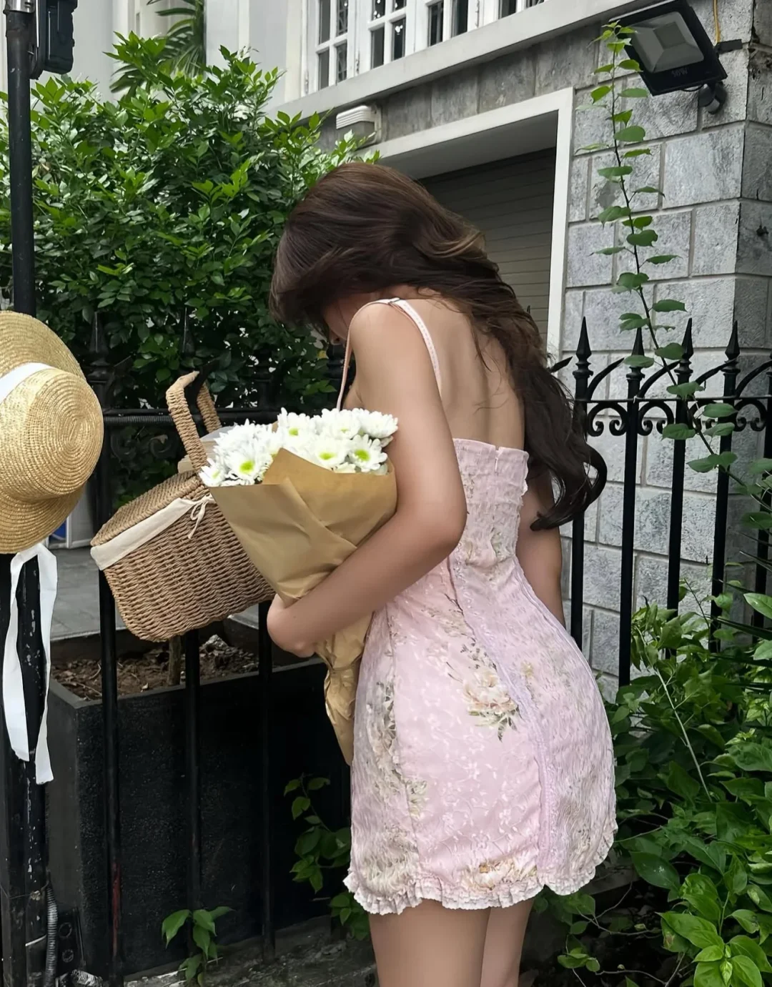 Photo 6 of Váy ngắn hai dây hoa nhí hồng pastel nữ