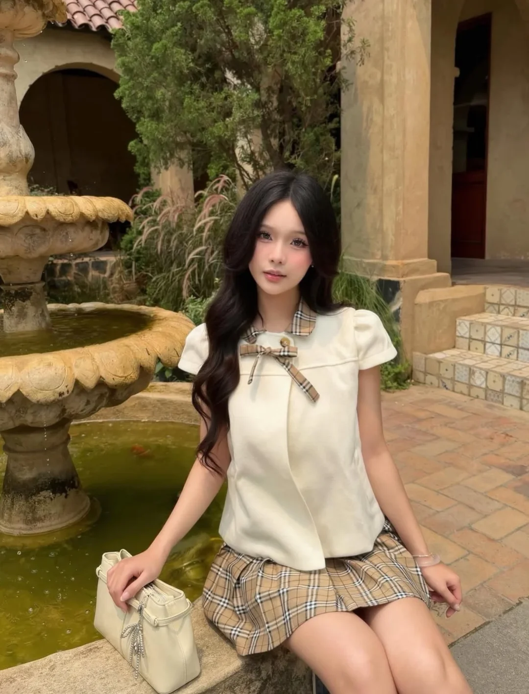 Photo 1 of Set áo chân váy caro nữ size S
