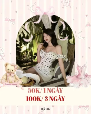Photo 1 of Áo corset chấm bi trắng trễ vai nữ