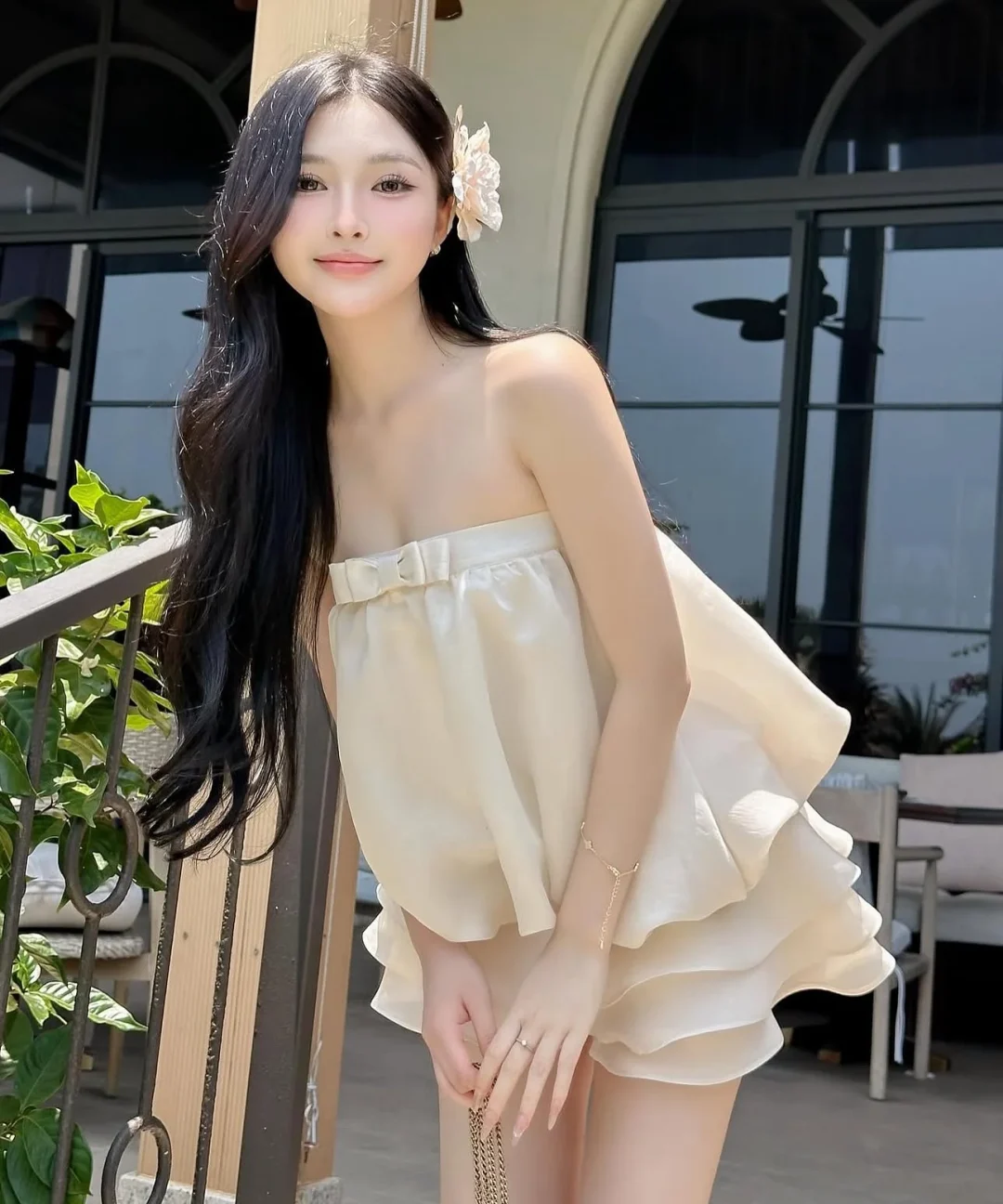 Ảnh 4 của Set áo váy trắng bèo nhún nữ