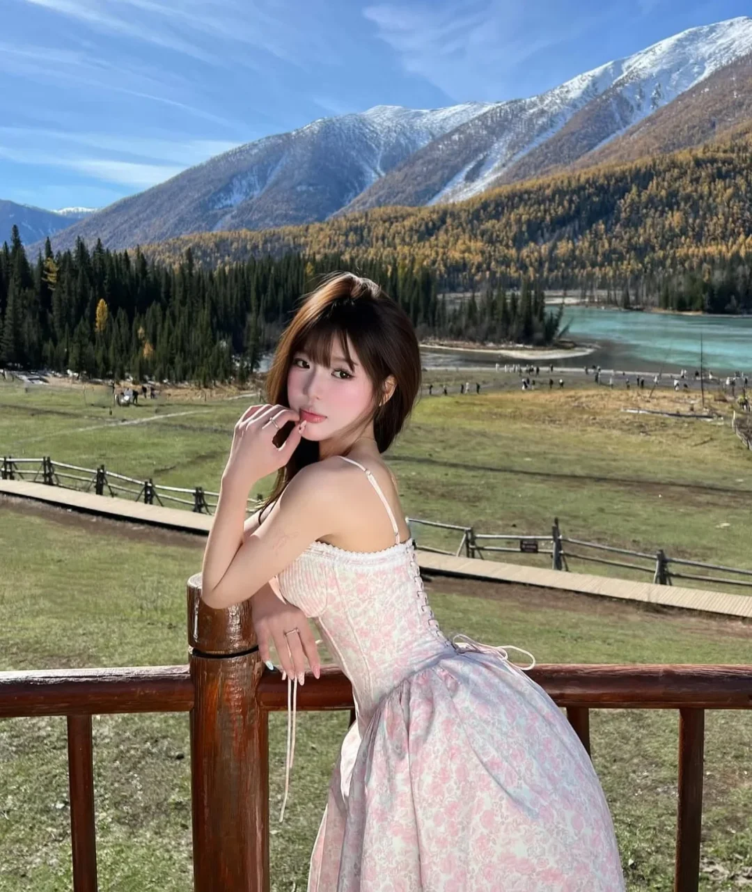 Ảnh 5 của Váy corset hoa hồng pastel size M