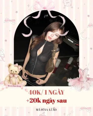 Photo 1 of Áo croptop lưới zip đen nữ