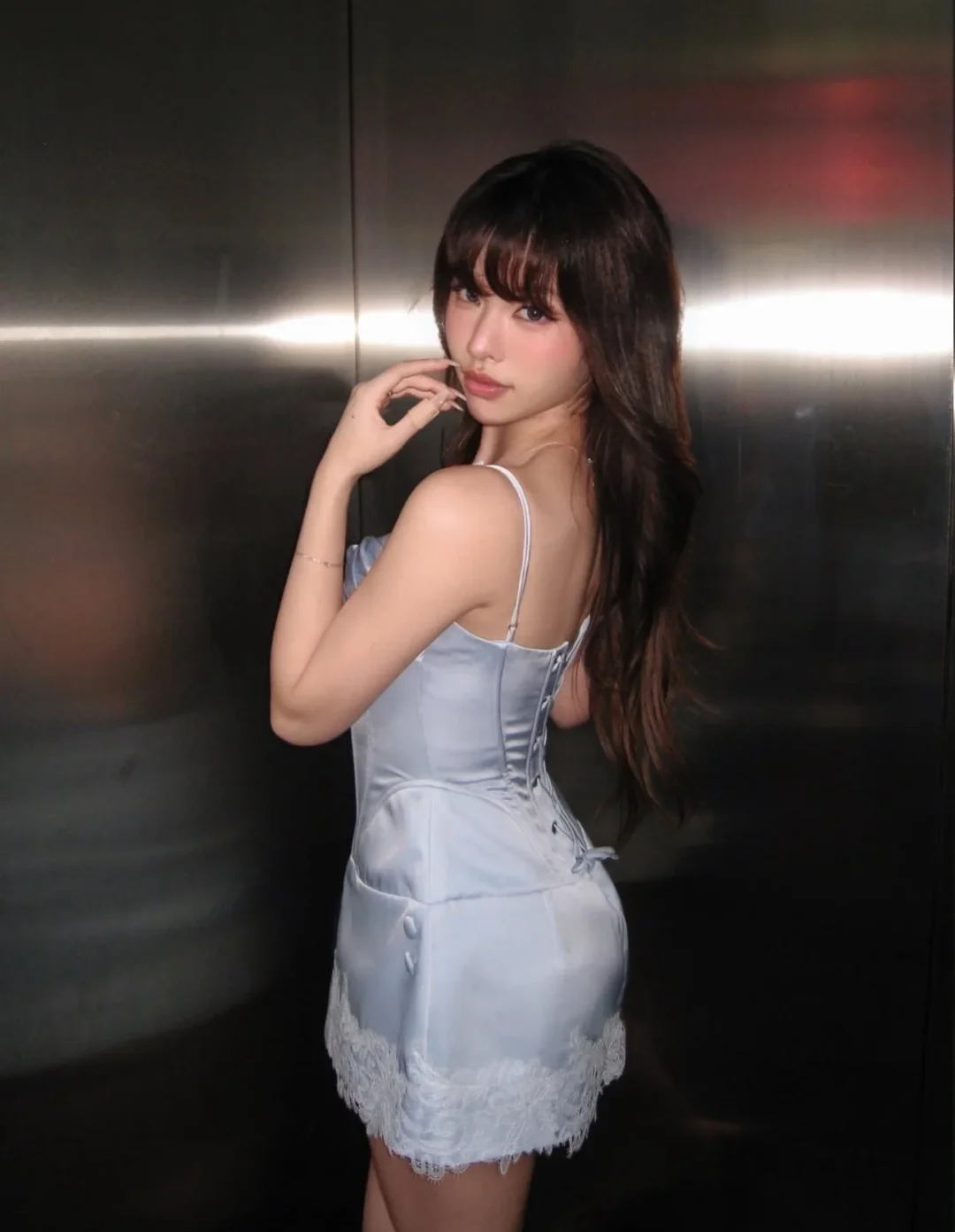Photo 7 of Váy corset mini xanh nhạt lụa ren