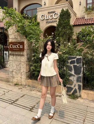 Photo 4 of Set áo chân váy caro nữ size S