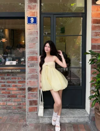 Ảnh 3 của Đầm babydoll vàng ngắn size S nữ