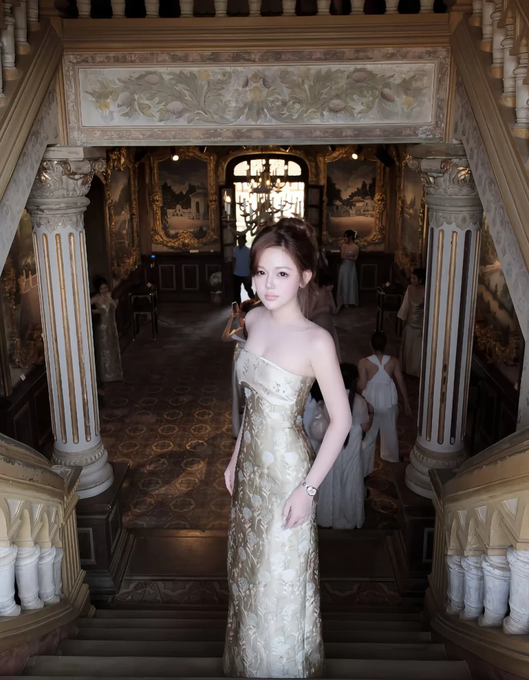 Ảnh 5 của Đầm dạ hội kim sa vàng gold nữ