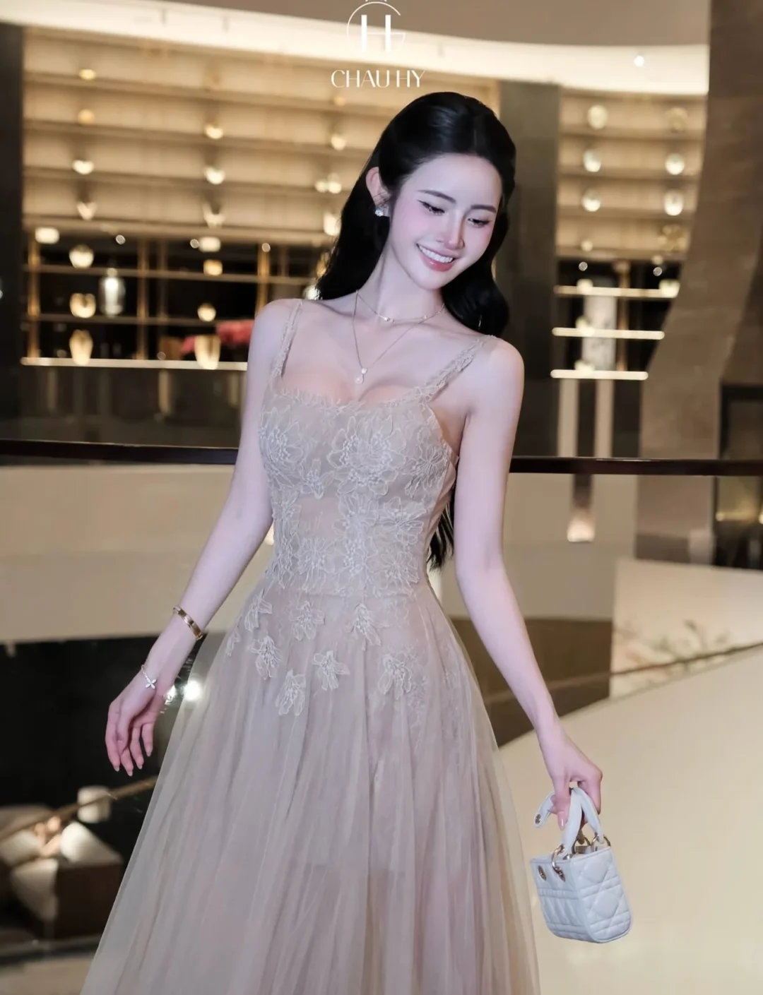 Photo 5 of Váy dạ hội ren tulle be size M
