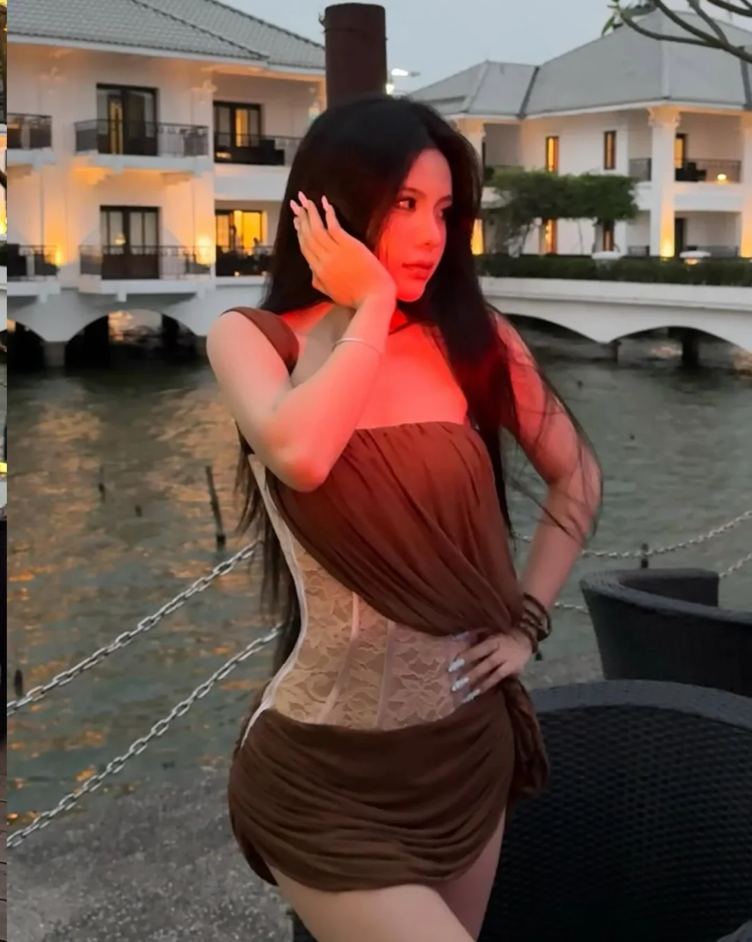 Photo 2 of Đầm mini ren nâu bodycon nữ size S