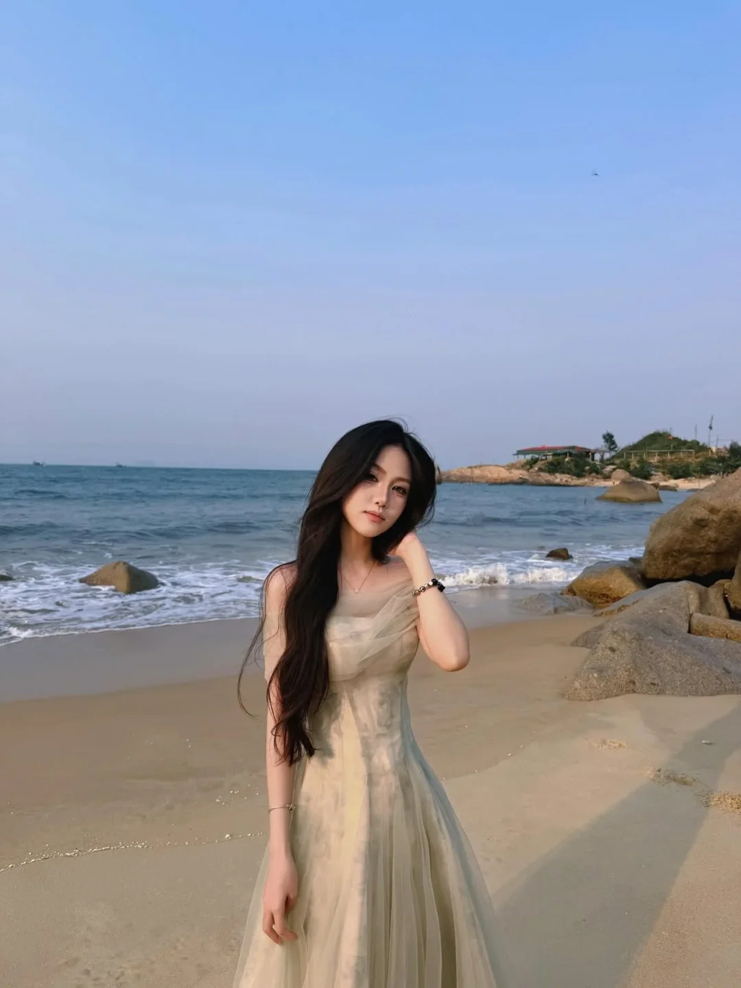 Ảnh 2 của Váy Dasha xanh mint vai trễ tulle xòe