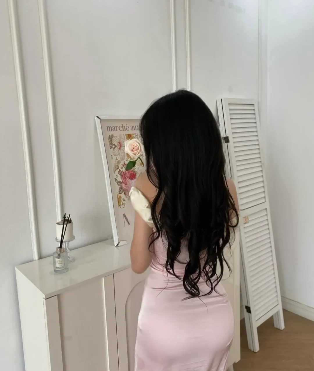 Photo 3 of Váy trễ vai lụa hồng nhạt size S