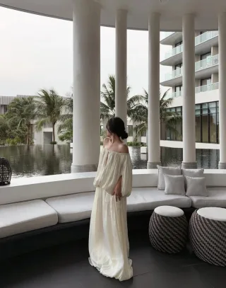 Ảnh 3 của Váy maxi trắng trễ vai Amelie size S