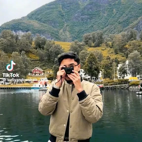 Ảnh 9 của Máy ảnh Sony RX100 Mark IV cho thuê