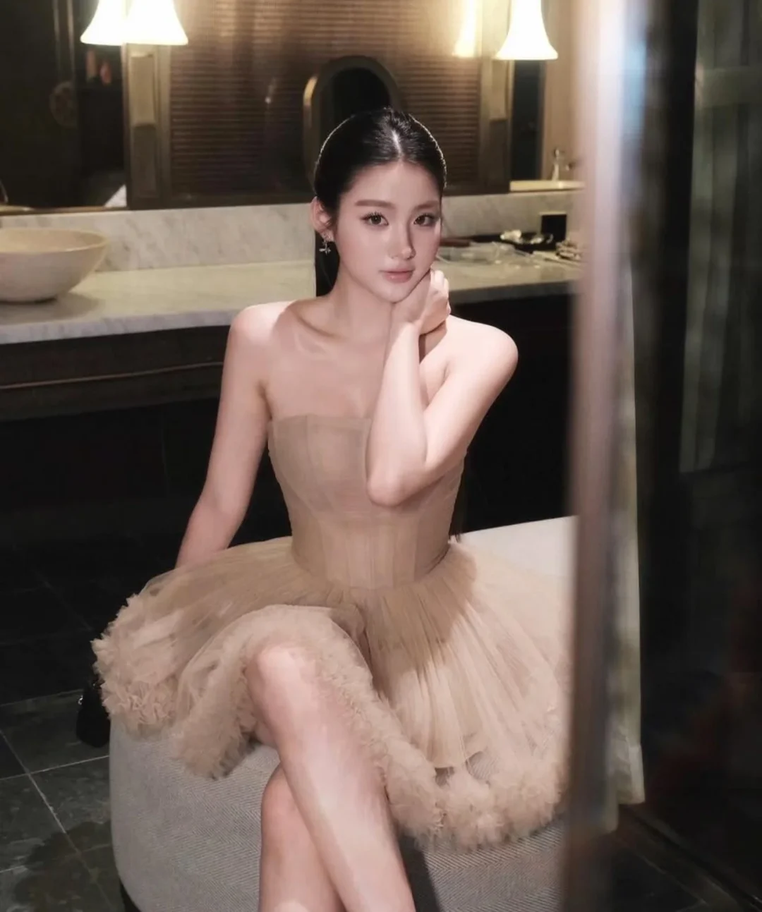 Photo 1 of Đầm tulle strapless corset be dự tiệc
