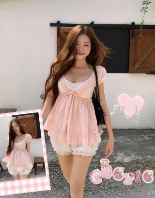 Photo 1 of Áo babydoll hồng pastel nhún bèo size S