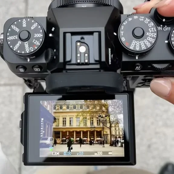 Ảnh 9 của Máy ảnh Fujifilm X-T5 cho thuê