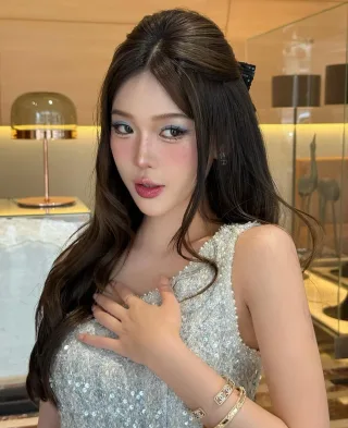 Ảnh 4 của Đầm sequin bạc dạ hội size XS/S
