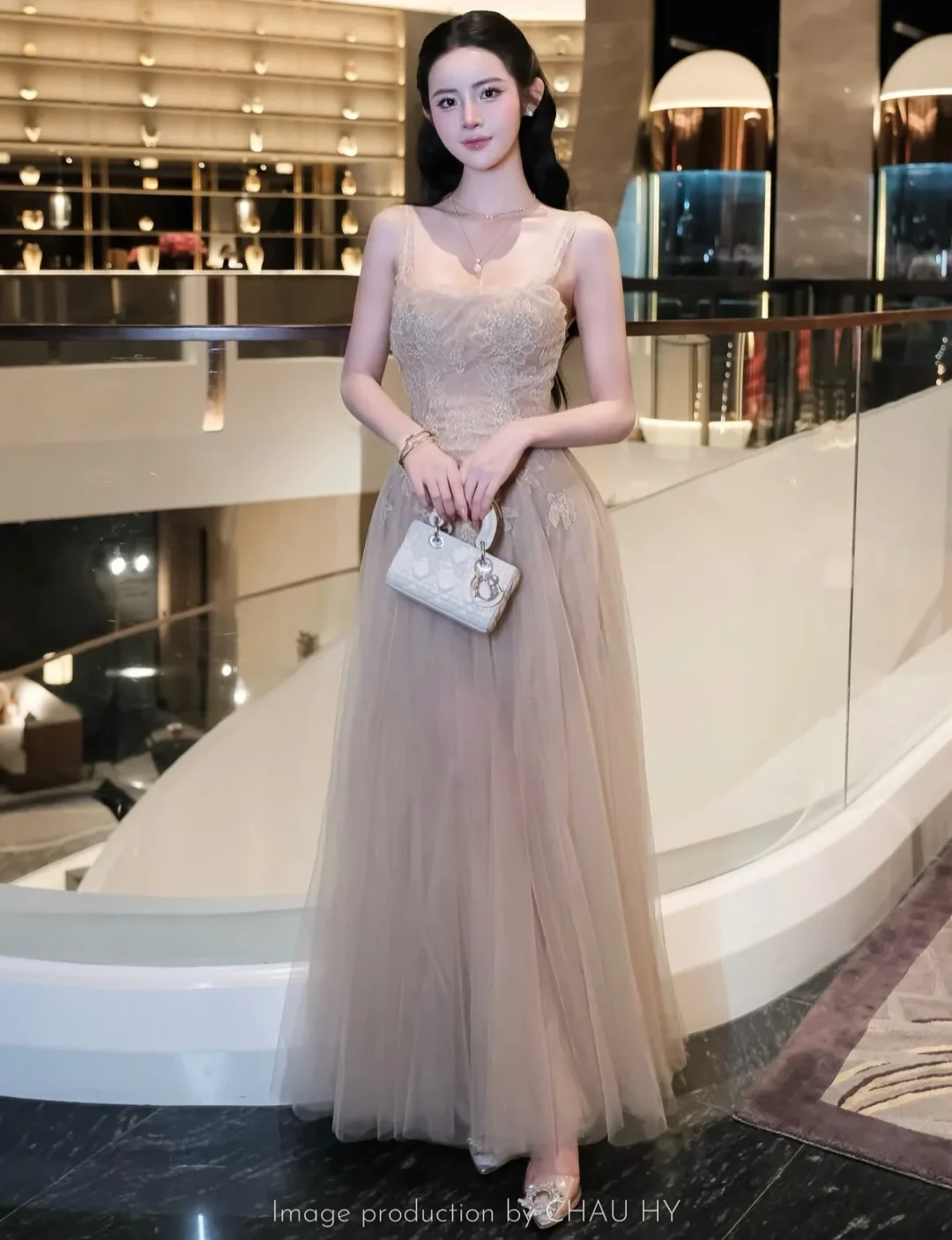 Photo 1 of Váy dạ hội ren tulle be size M