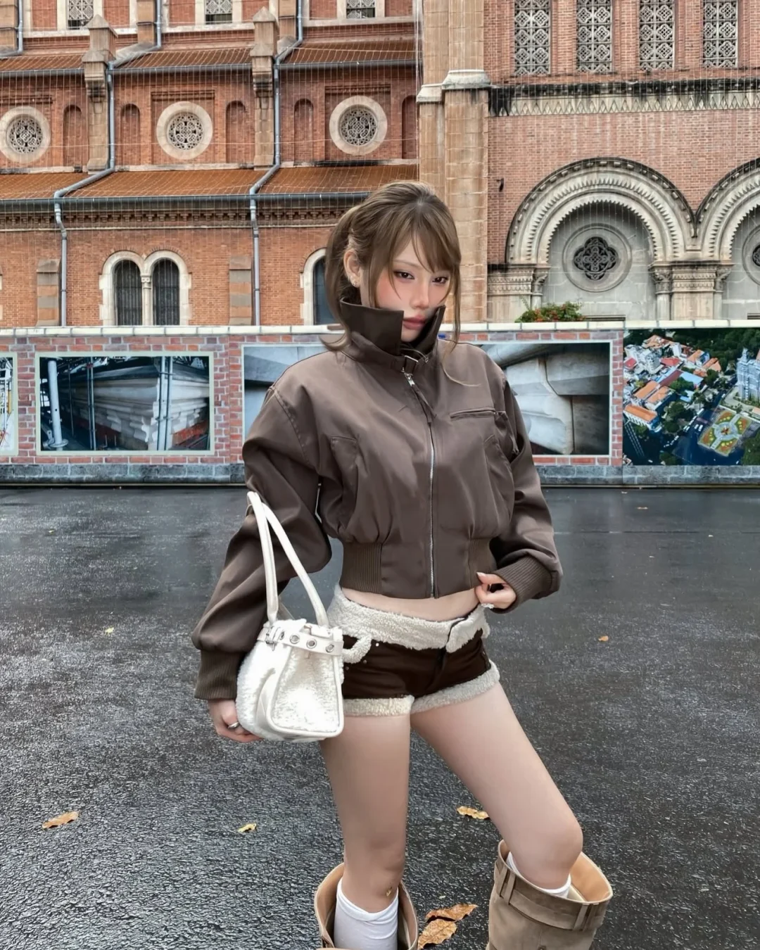 Ảnh 6 của Fullset áo body be quần short nâu nữ