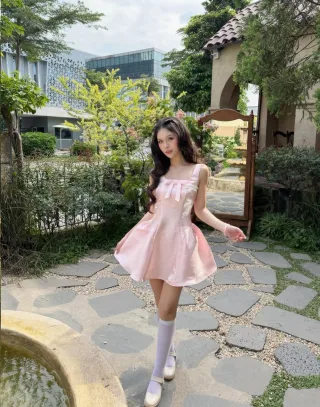 Ảnh 3 của Đầm satin ngắn hồng pastel size S