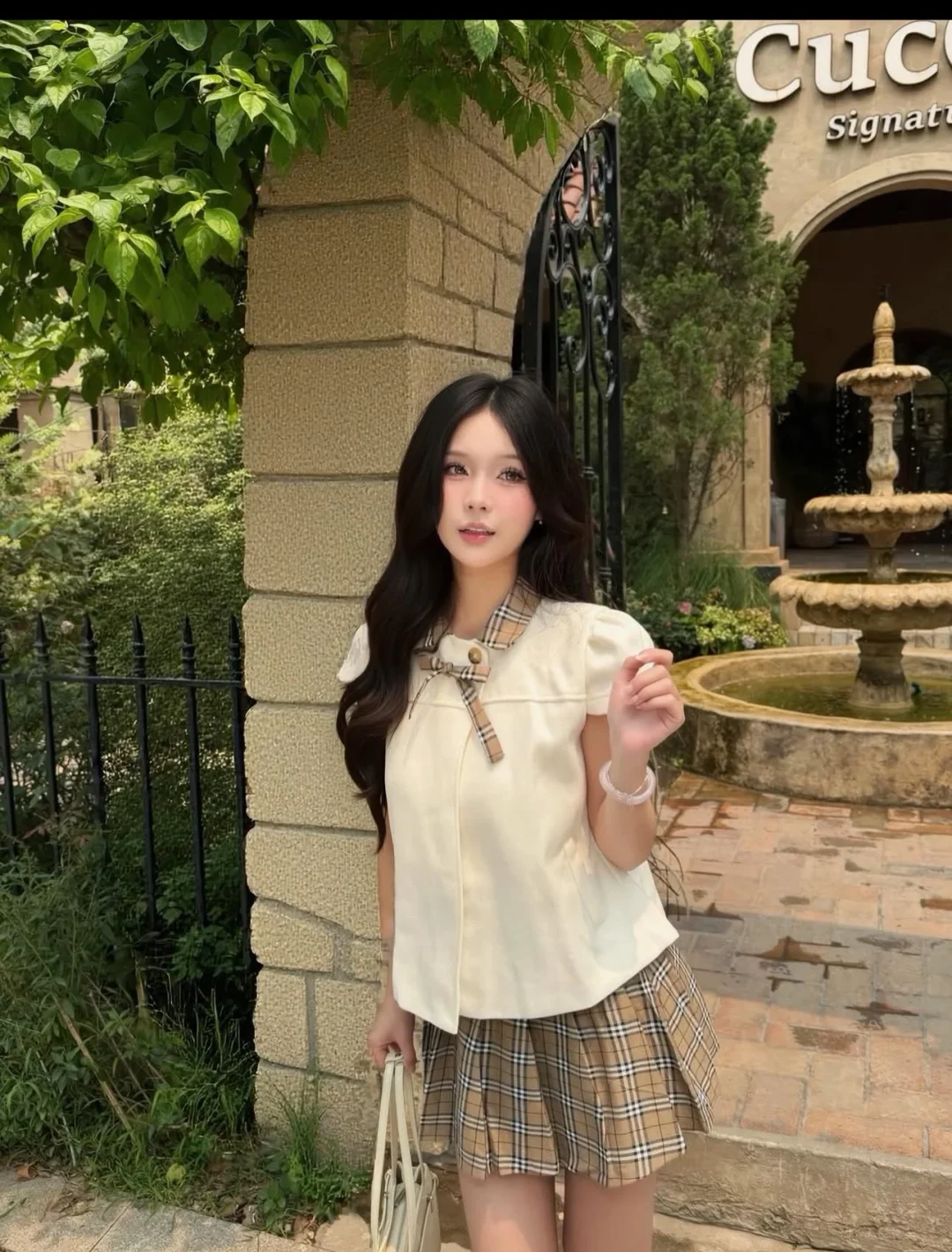 Photo 5 of Set áo chân váy caro nữ size S