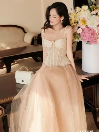 Photo 1 of Váy corset ren tulle beige nữ