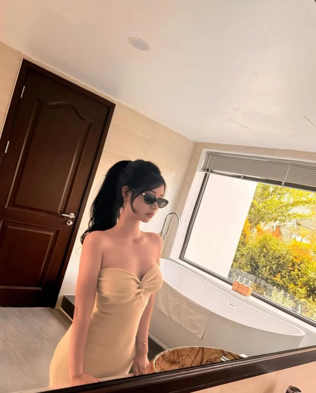 Ảnh 2 của Váy dài cúp ngực bodycon be nhạt nữ