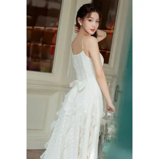 Photo 3 of Váy ren vintage trắng kem midi nữ