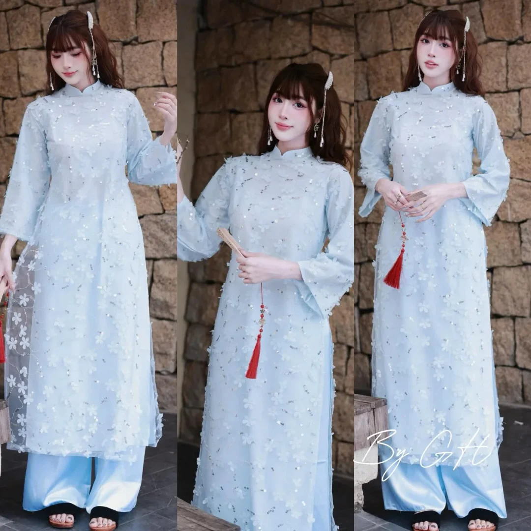 Photo 1 of Áo dài nữ sequin xanh nhạt size S