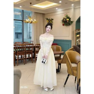 Photo 1 of Váy dạ hội ren voan kem công chúa nữ