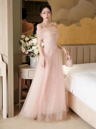 Photo 2 of Váy dạ hội hồng pastel trễ vai size M