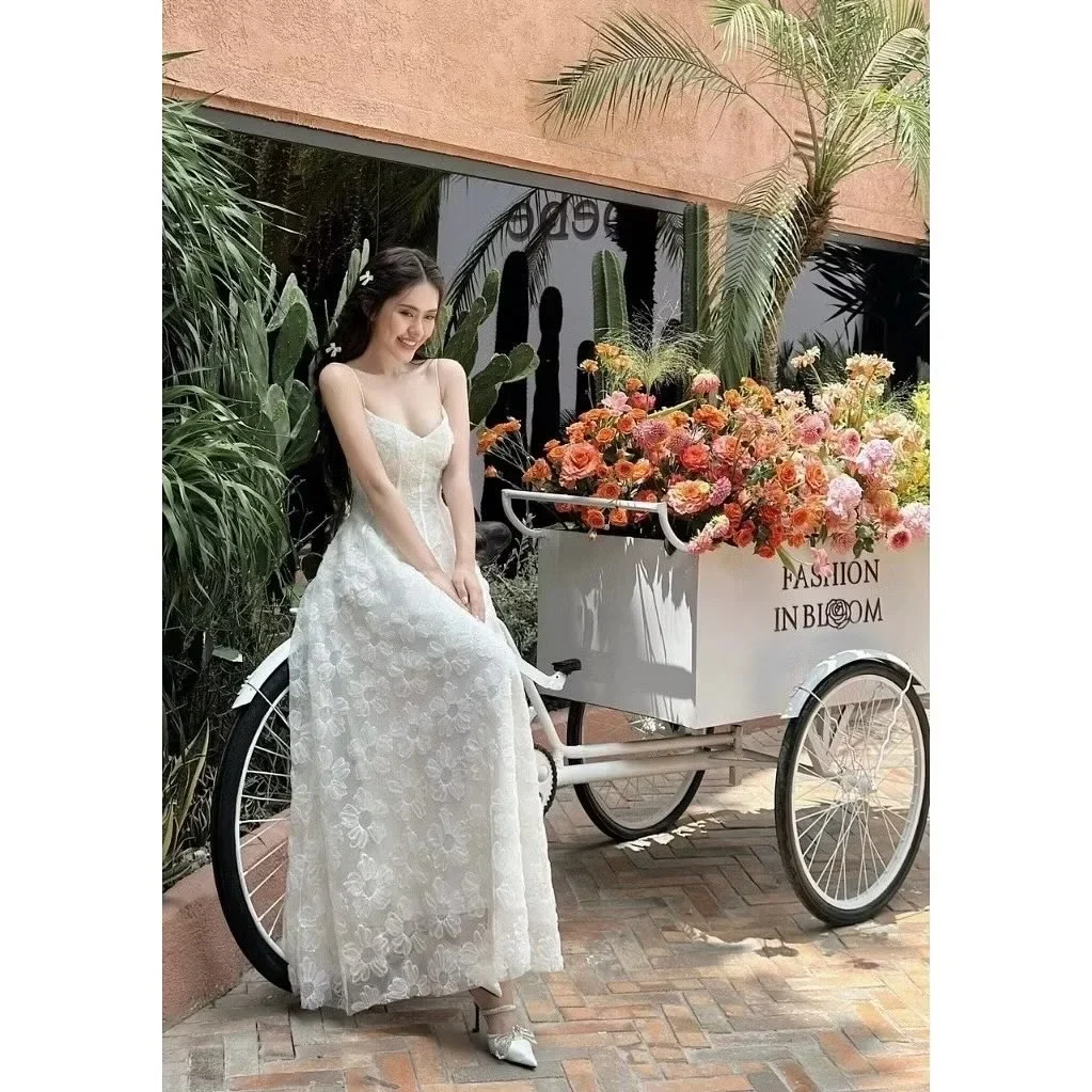 Photo 3 of Đầm ren trắng dài hai dây A218
