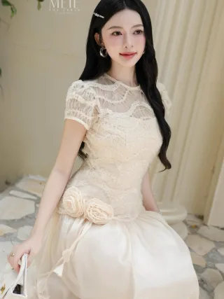 Photo 1 of Váy ren kem tay ngắn nữ tính