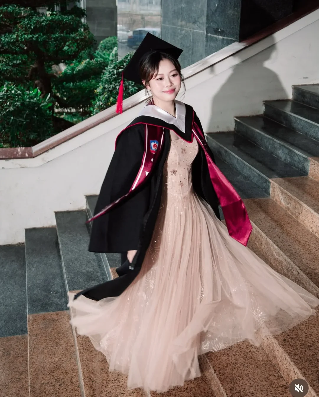 Ảnh 1 của Váy dạ hội voan kim sa hồng nhạt nữ