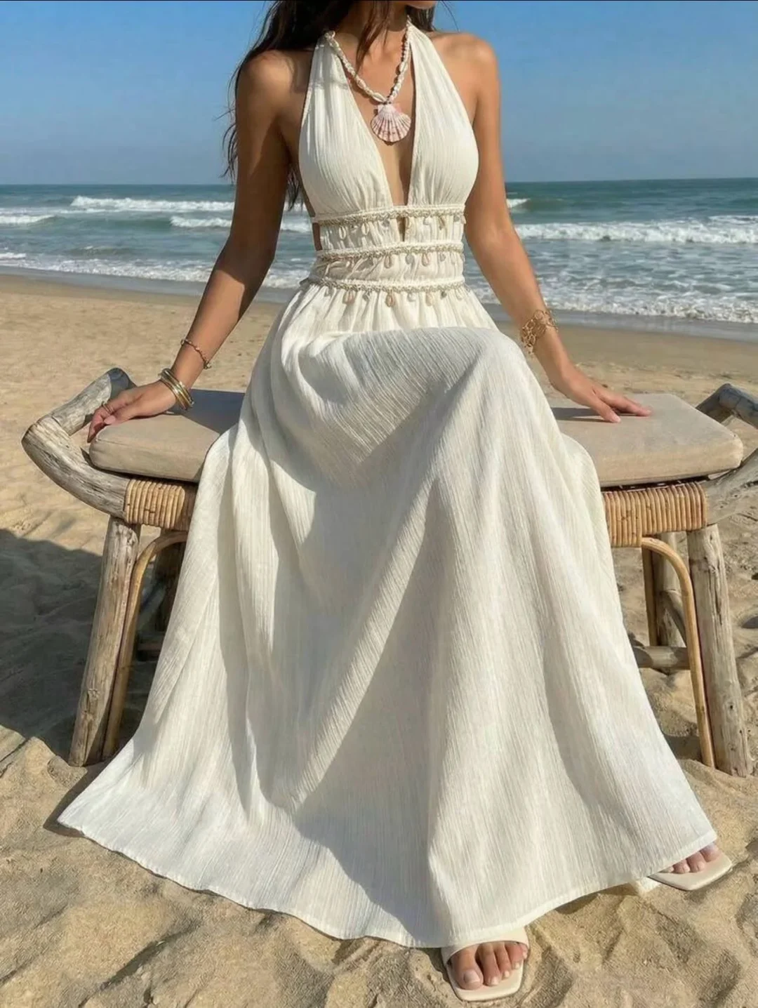 Photo 1 of Váy maxi trắng boho cổ yếm size M