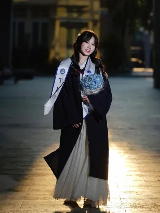 Photo 2 of Đầm tốt nghiệp voan trắng TC Dress A301