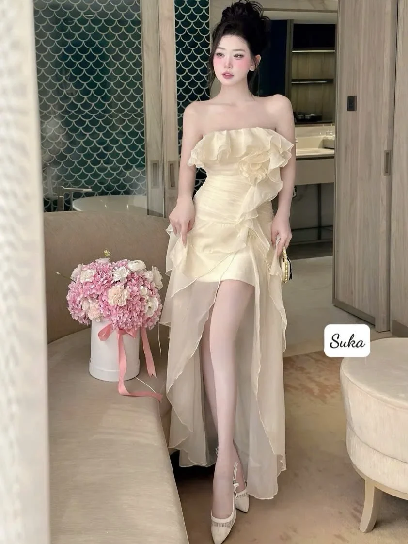 Photo 3 of Đầm cúp ngực voan nhún bèo màu kem