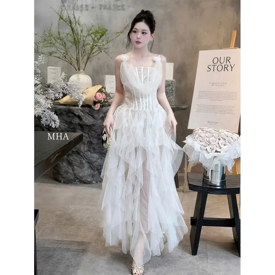 Photo 1 of Váy cưới trắng voan ren công chúa