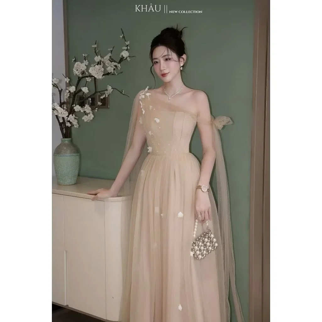 Photo 2 of Đầm dạ hội voan be một vai nữ