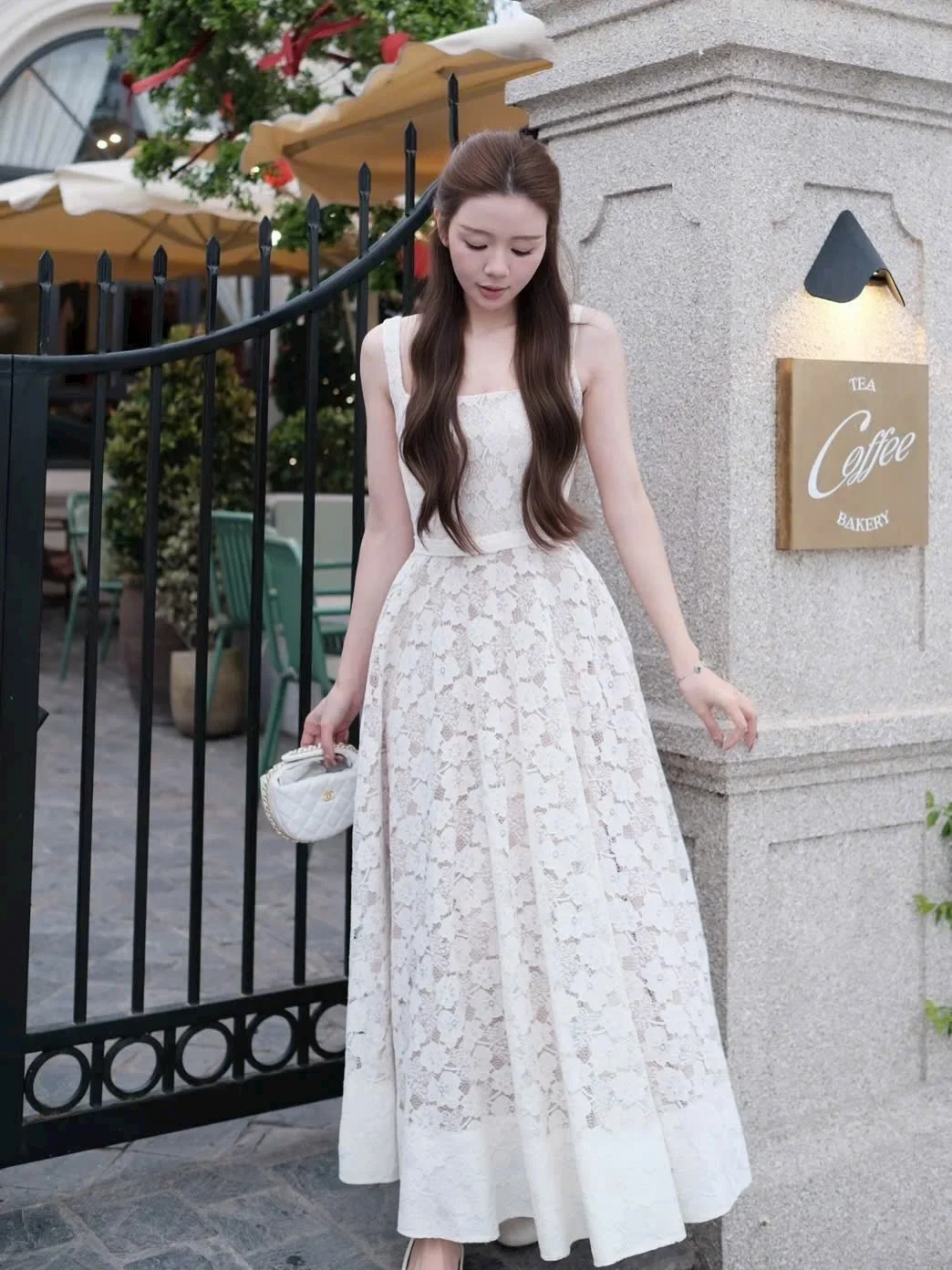 Photo 2 of Váy ren trắng dài A457 size M