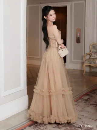 Ảnh 2 của Váy dạ hội voan be xòe nữ size M