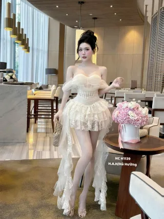 Photo 1 of Váy tiệc ngắn trắng kem nữ