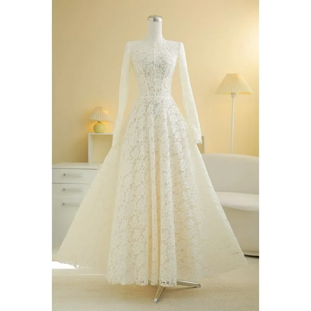 Ảnh 1 của Váy Ren Vintage Trắng Dài Tay Sò Vintage