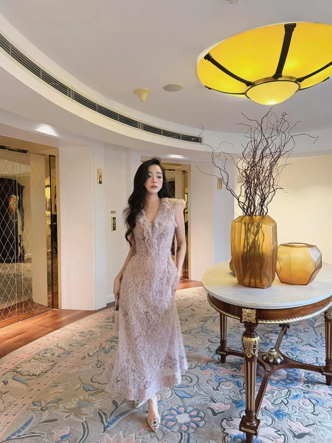 Ảnh 2 của Váy ren dạ hội hồng nhạt Chou Chou
