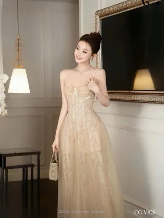 Ảnh 4 của Váy dạ hội ren tulle màu be size M