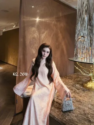Ảnh 3 của Áo dài nữ ren hồng peach thanh lịch