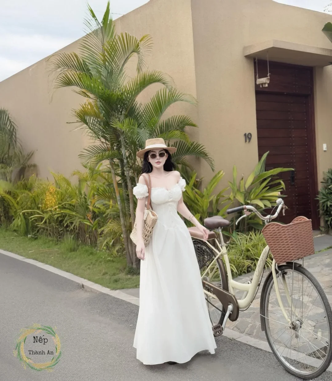 Ảnh 2 của Váy maxi trắng trễ vai size M