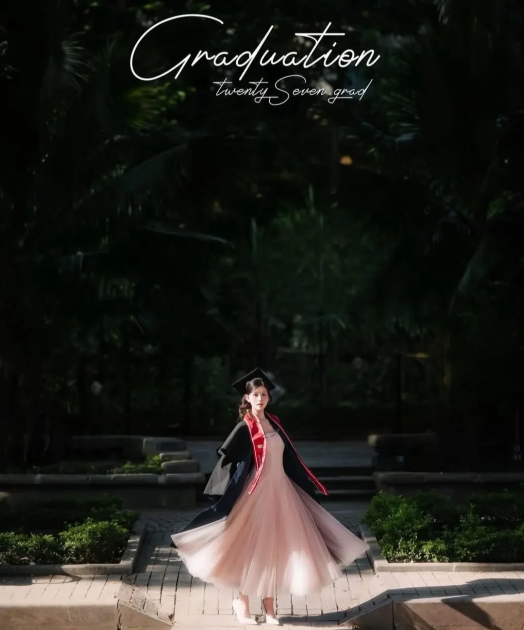 Photo 5 of Váy tulle hồng pastel trễ vai nữ