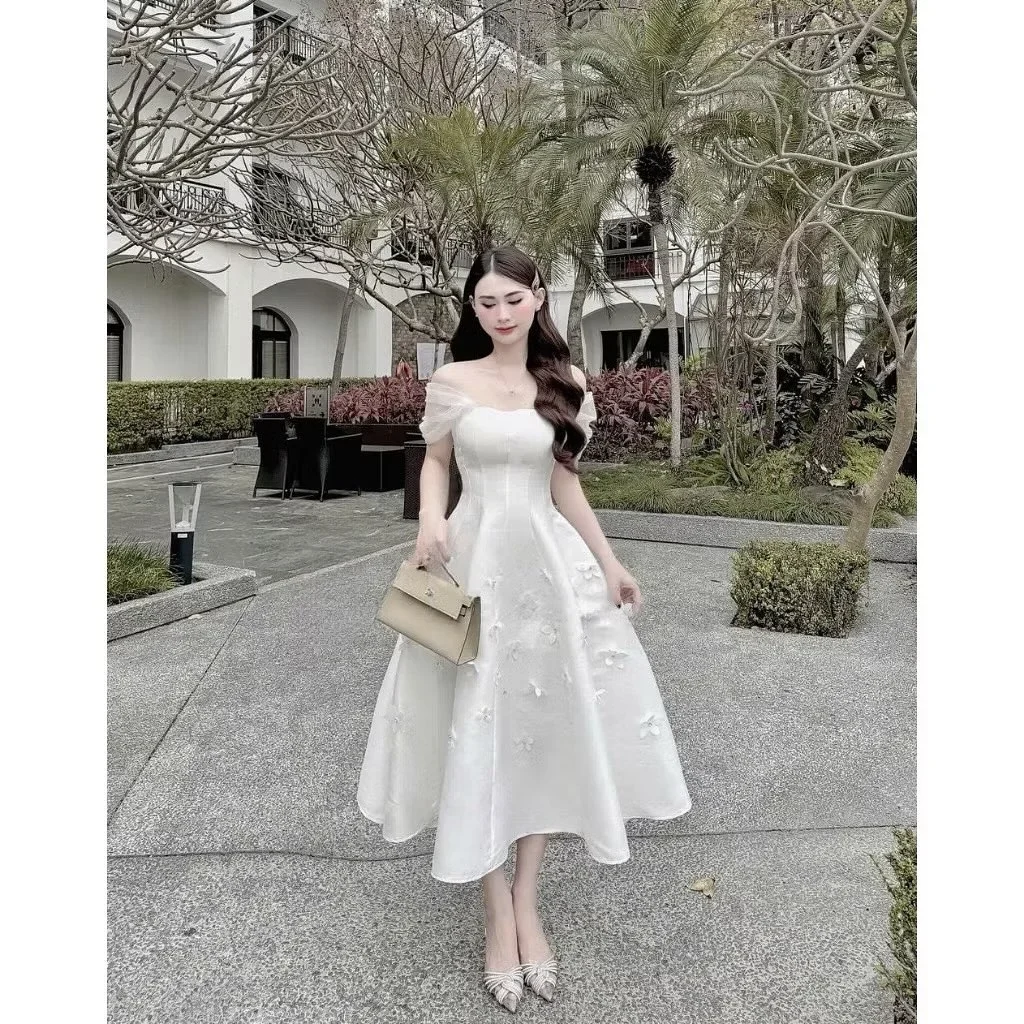 Ảnh 1 của Váy midi trắng vai trần dự tiệc