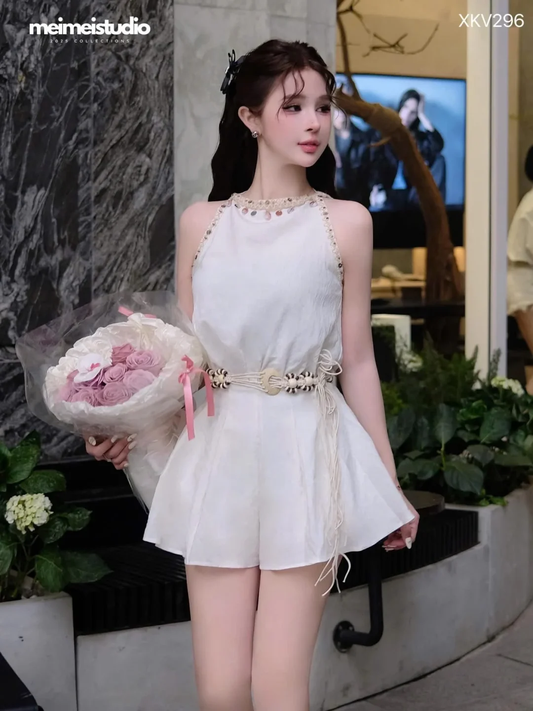 Ảnh 1 của Set áo yếm quần short trắng nữ