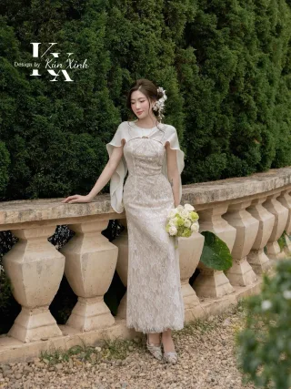 Photo 2 of Váy ren trắng dài nữ size M A408